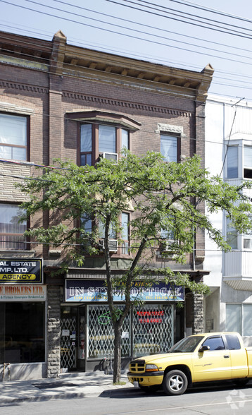 1150 College St, Toronto, ON for lease - Primary Photo - Image 1 of 3