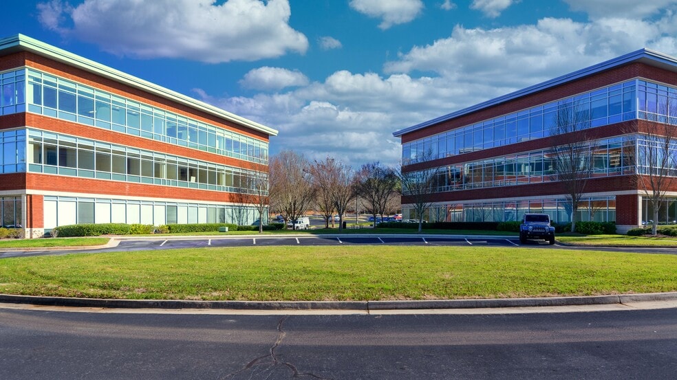 2905 Premiere Pky, Duluth, GA for lease - Building Photo - Image 1 of 10