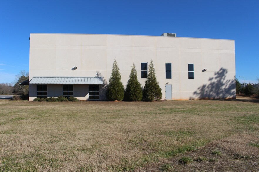 1616 Timberland Ct, York, SC for sale - Building Photo - Image 1 of 1