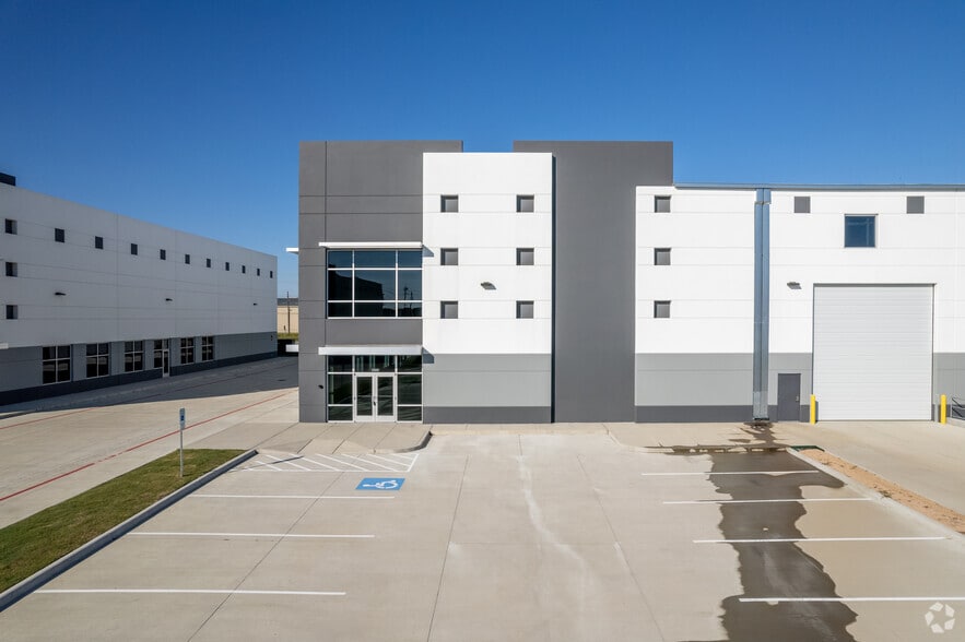 1405 Cedar Port Park, Baytown, TX for lease - Building Photo - Image 3 of 16