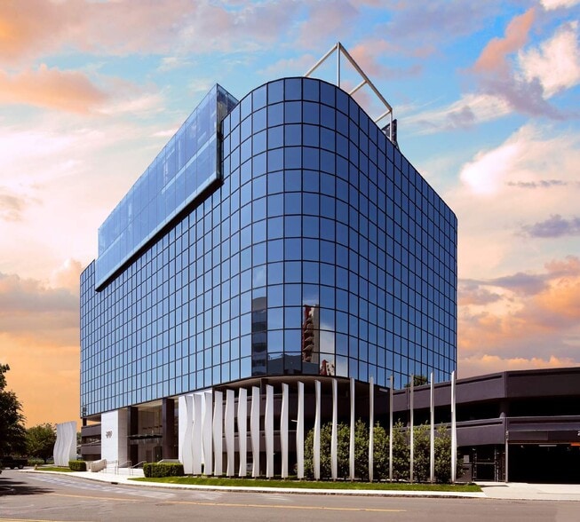 2187 Atlantic St, Stamford, CT for lease - Building Photo - Image 2 of 20