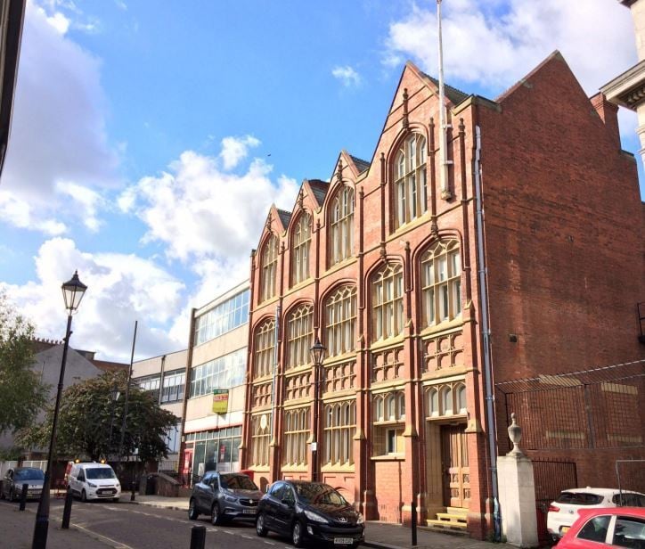 24 Priory Pl, Doncaster for sale Primary Photo- Image 1 of 1