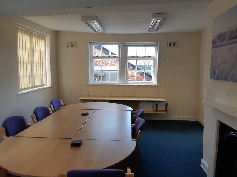 Foregate St, Worcester for lease - Building Photo - Image 2 of 10