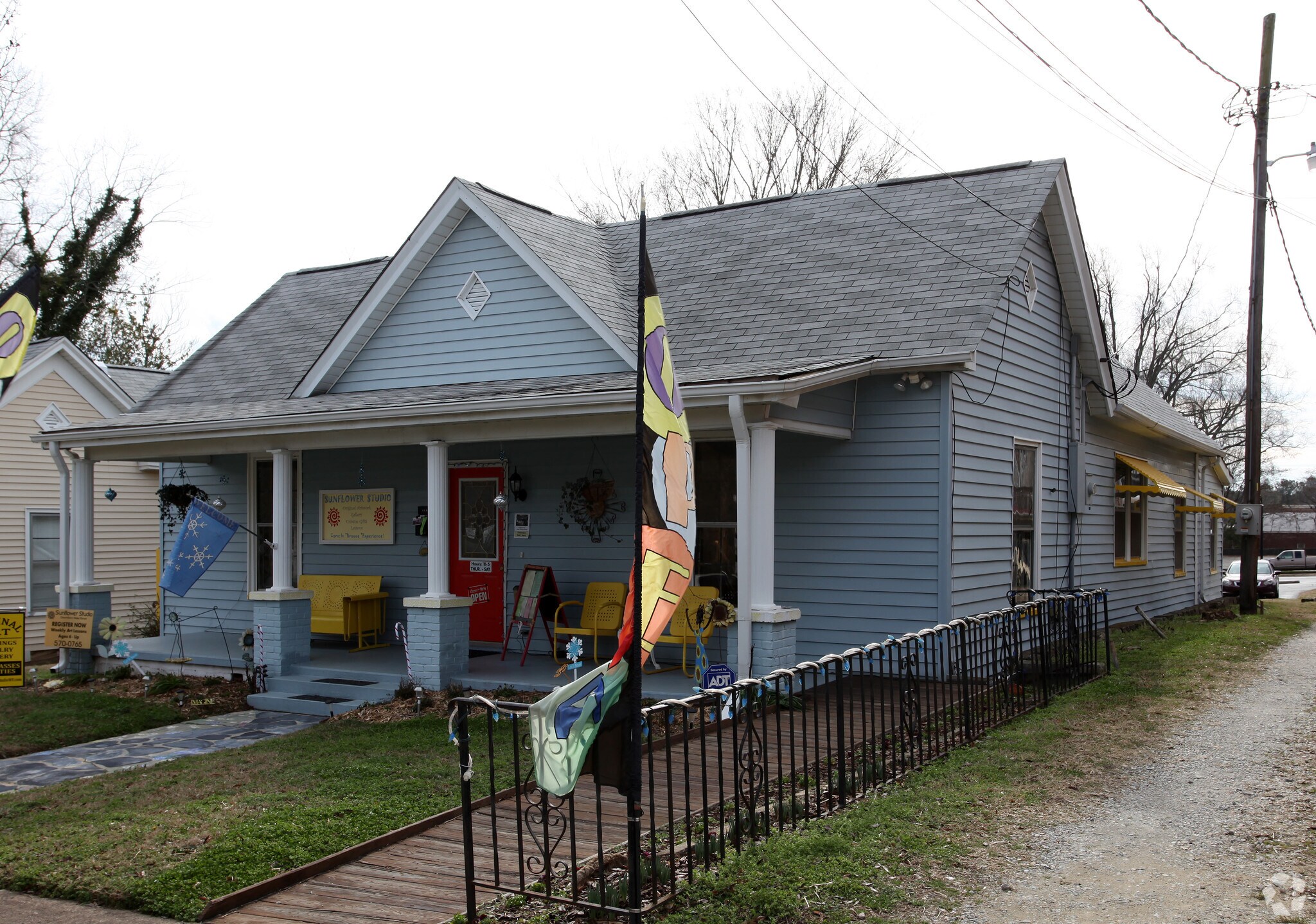 214 E Jones Ave, Wake Forest, NC for sale Primary Photo- Image 1 of 1