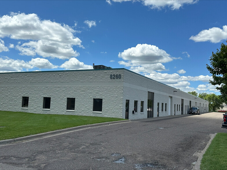 8260 NE Arthur St, Spring Lake Park, MN for lease - Building Photo - Image 1 of 5