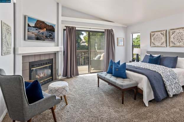 619 Edwards St, Crockett, CA for sale - Interior Photo - Image 3 of 41