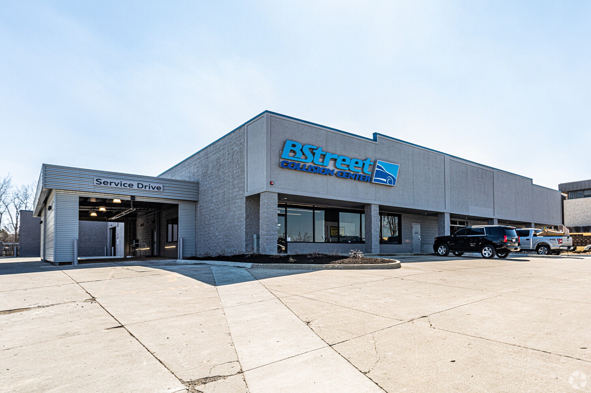 8035 Lenexa Dr, Lenexa, KS for sale Primary Photo- Image 1 of 1