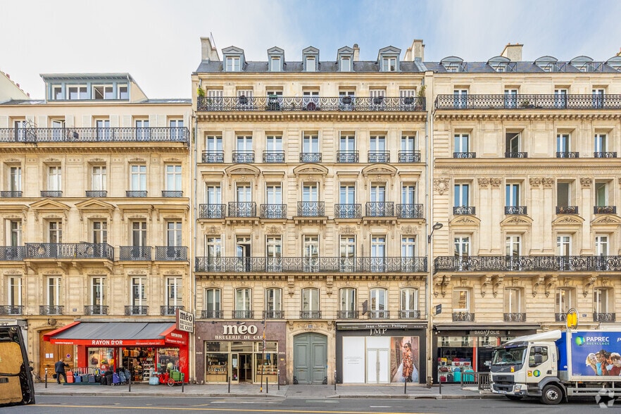 95 Rue Saint-Lazare, Paris for lease - Primary Photo - Image 1 of 3