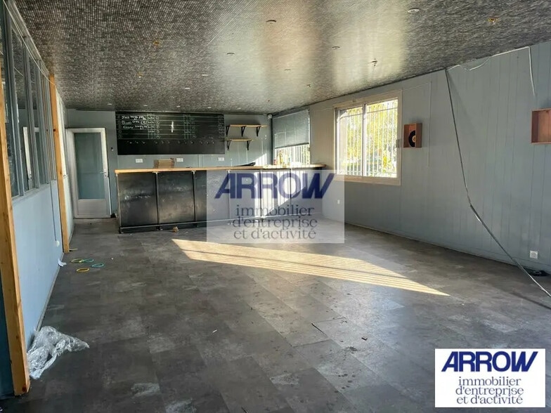 Industrial in La Chapelle-sur-Erdre for lease - Interior Photo - Image 2 of 6