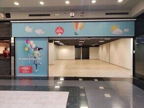 Retail in Barberà del Vallès, Barcelona for lease Interior Photo- Image 1 of 3