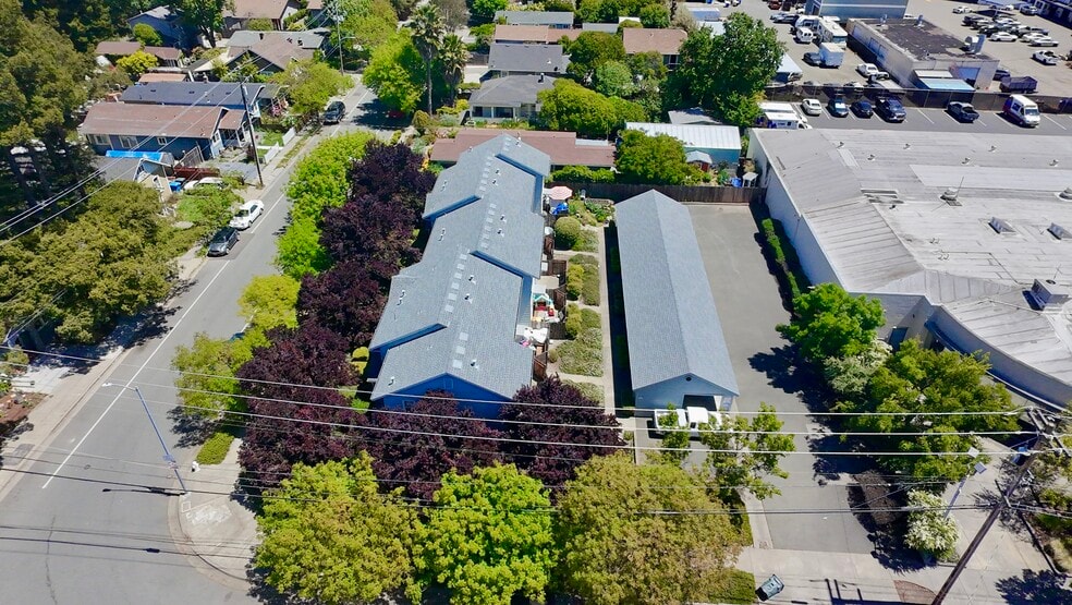 400 Earle St, Santa Rosa, CA for sale - Aerial - Image 3 of 12