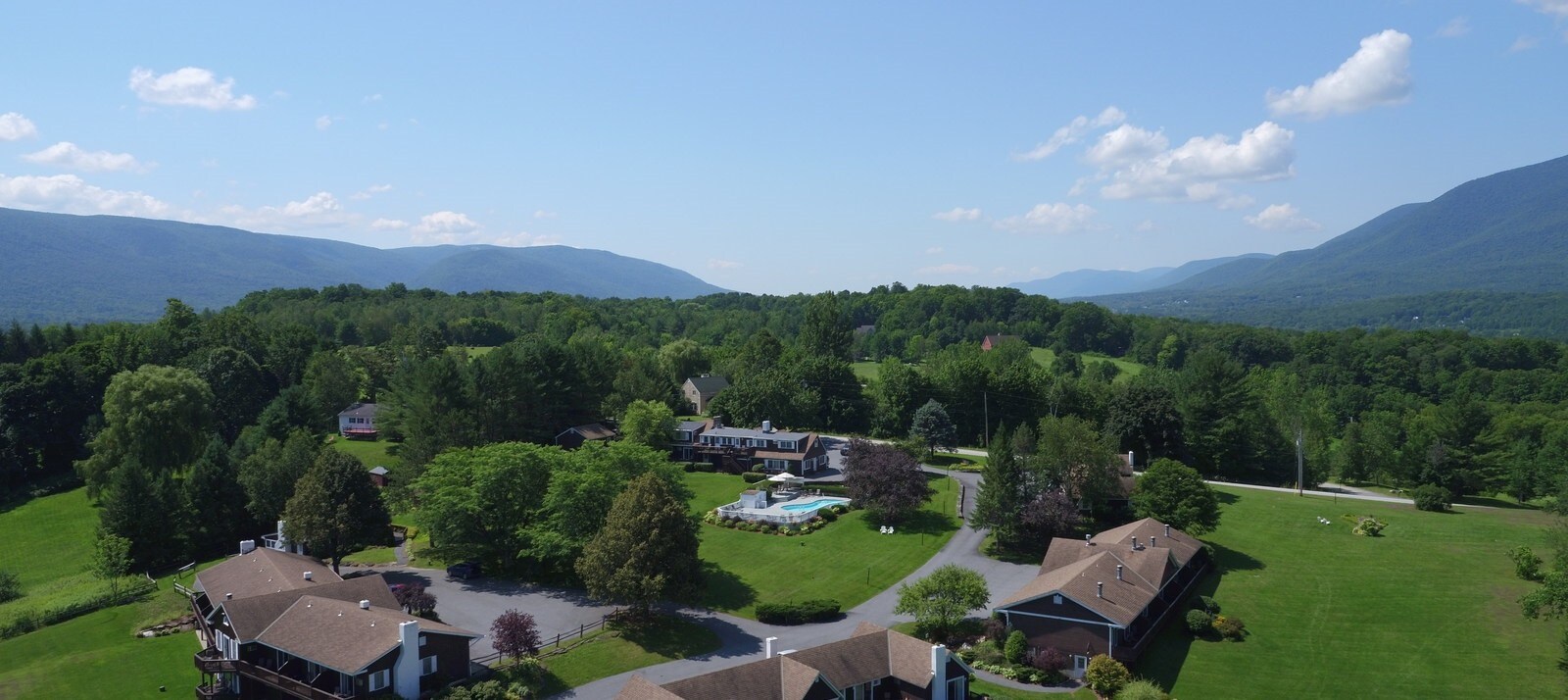 77 High Meadow Way, Manchester Center, VT for sale Building Photo- Image 1 of 1