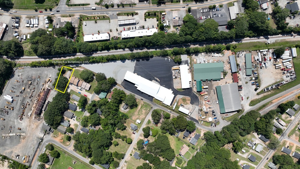 40 Haynie St, Newnan, GA for sale - Aerial - Image 2 of 3