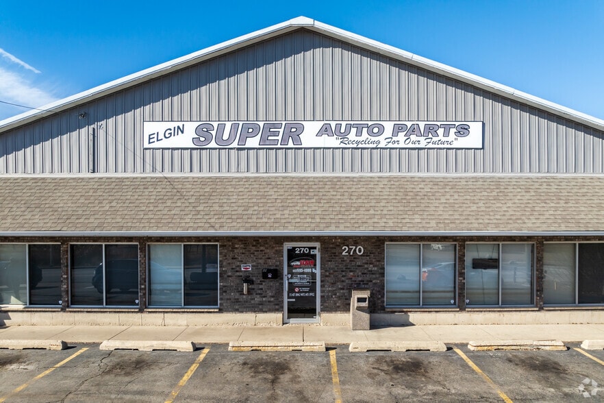 270 Willard Ave, Elgin, IL for sale - Building Photo - Image 3 of 8