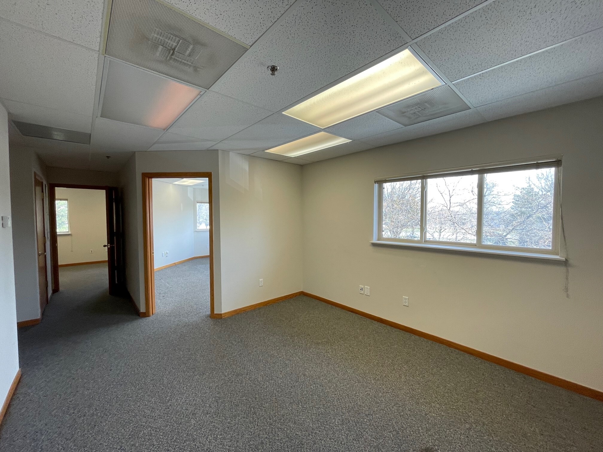 1355-1389 Forest Park Cir, Lafayette, CO for lease Interior Photo- Image 1 of 7