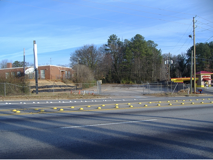 3434 Memorial Dr, Decatur, GA for lease - Primary Photo - Image 1 of 2