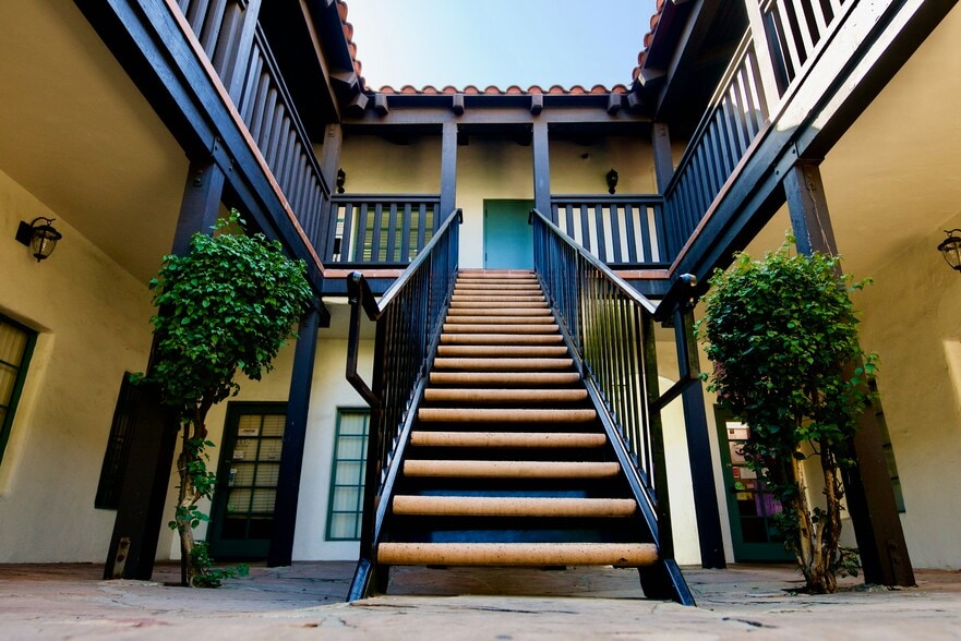 12598 Central Ave, Chino, CA for lease - Building Photo - Image 3 of 27