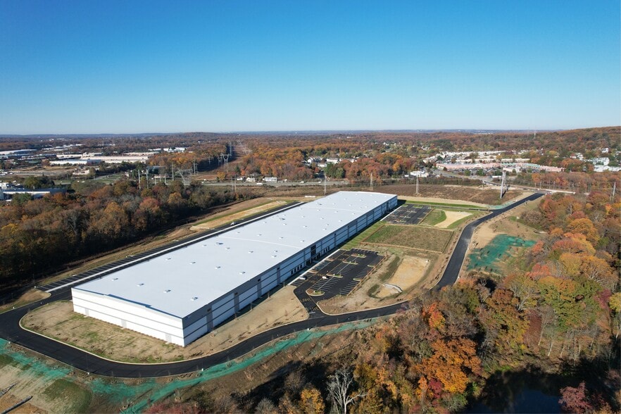 700 Dusk Run Rd, Newark, DE for lease - Building Photo - Image 2 of 7