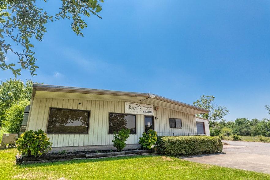 4801 Highway 21 West, Bryan, TX for sale - Building Photo - Image 1 of 1