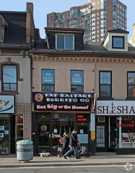 634 Yonge St, Toronto, ON for sale - Primary Photo - Image 1 of 1