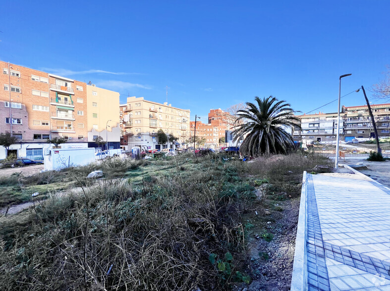 Calle Garganta Aisa, 6, Madrid, Madrid for sale - Building Photo - Image 2 of 5