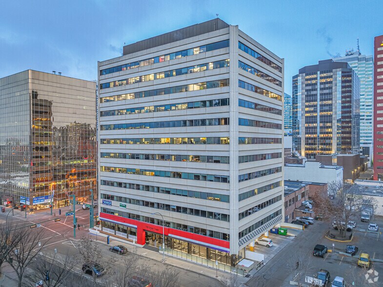 10055 106th St NW, Edmonton, AB for lease - Building Photo - Image 2 of 3