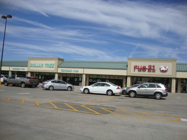 6801 S Broadway Ave, Tyler, TX for lease - Building Photo - Image 2 of 7