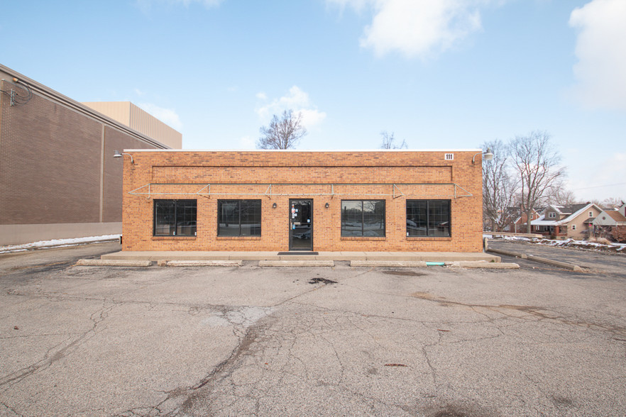 111 W Dorothy Ln, Dayton, OH for sale - Building Photo - Image 1 of 1