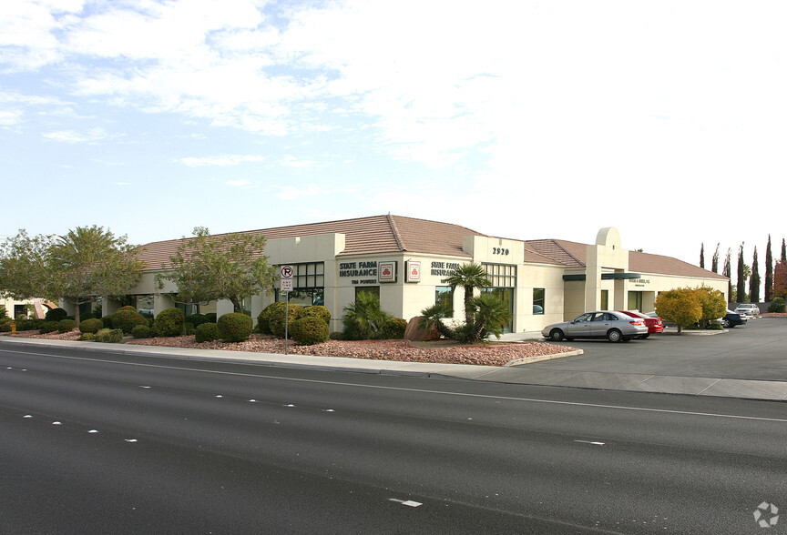 2920 S Rainbow Blvd, Las Vegas, NV for lease - Building Photo - Image 2 of 29