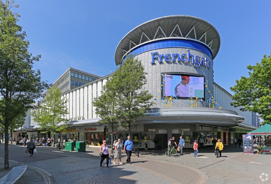 St Sepulchre Gate, Doncaster for lease - Building Photo - Image 3 of 9