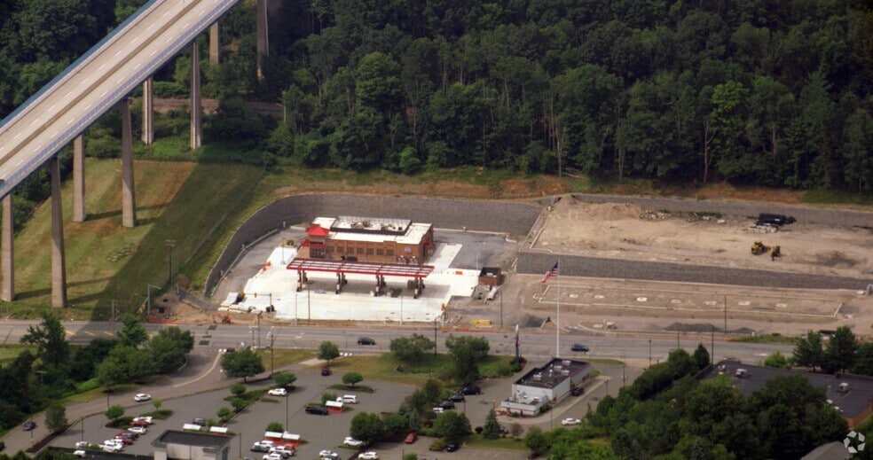 1101 Northern Blvd, Clarks Summit, PA for lease - Aerial - Image 2 of 2