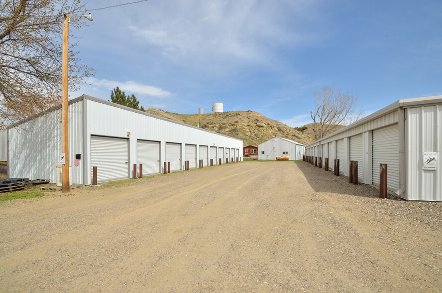 1455 Date St, Huntley, MT for sale - Building Photo - Image 1 of 11