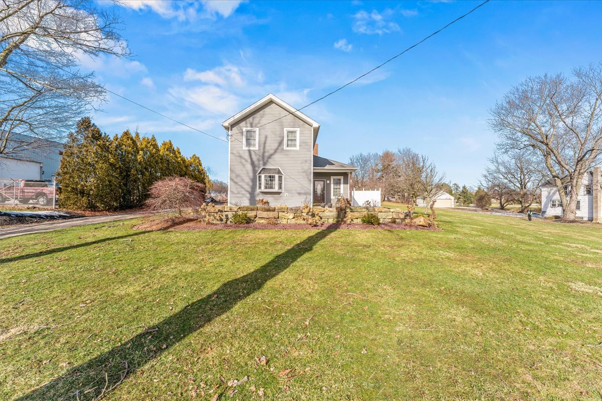 4191 Warren Sharon Rd, Vienna, OH 44473