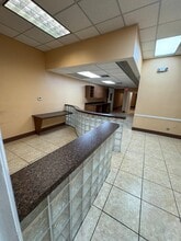 4101-4397 N State Road 7, Lauderdale Lakes, FL for lease Interior Photo- Image 2 of 9