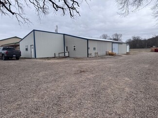More details for 1001 N 2nd St, Stilwell, OK - Flex for Sale