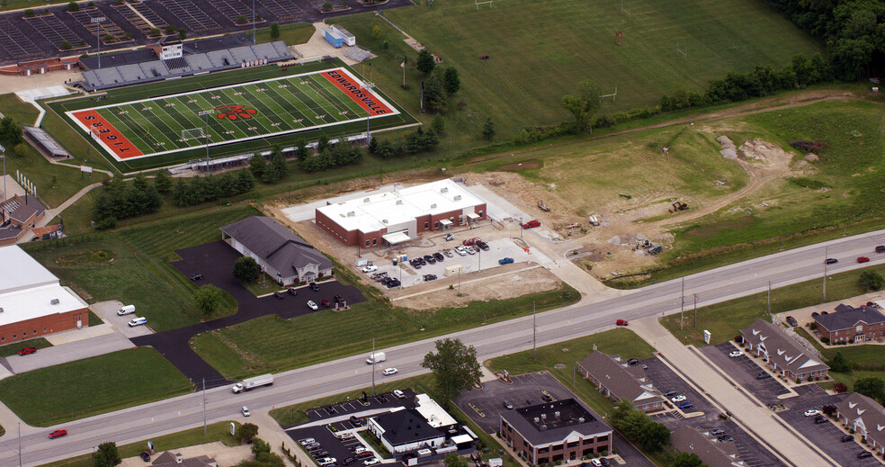 1188 S State Route 157, Edwardsville, IL for lease - Primary Photo - Image 1 of 4