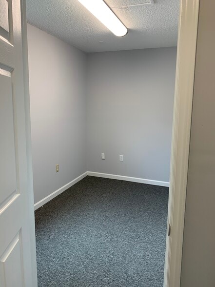 1504 Azalea Dr, Myrtle Beach, SC for sale - Building Photo - Image 3 of 16