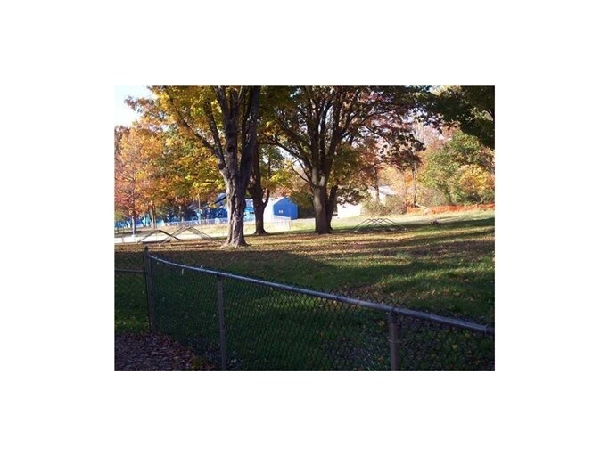 294 Orangeburg Rd, Orangeburg, NY for sale - Primary Photo - Image 1 of 1