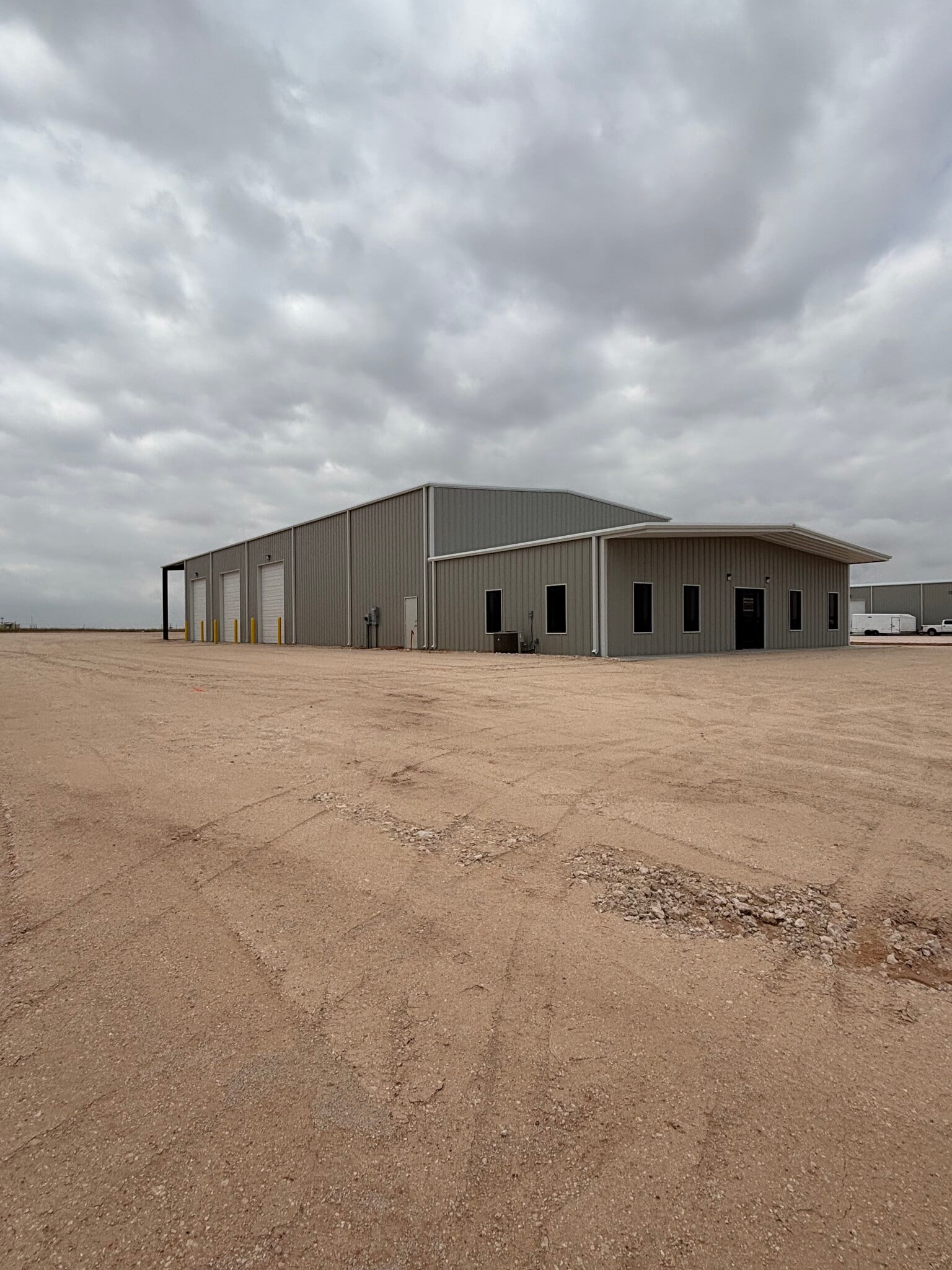 2408 E County Road 130, Midland, TX for lease Building Photo- Image 1 of 11