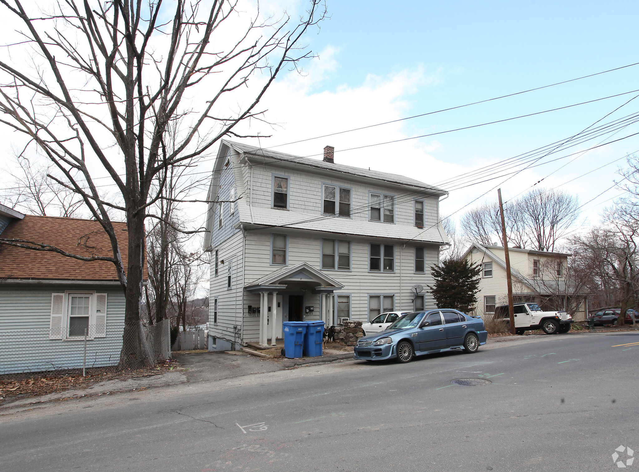 415 Waterville St, Waterbury, CT for sale Primary Photo- Image 1 of 1