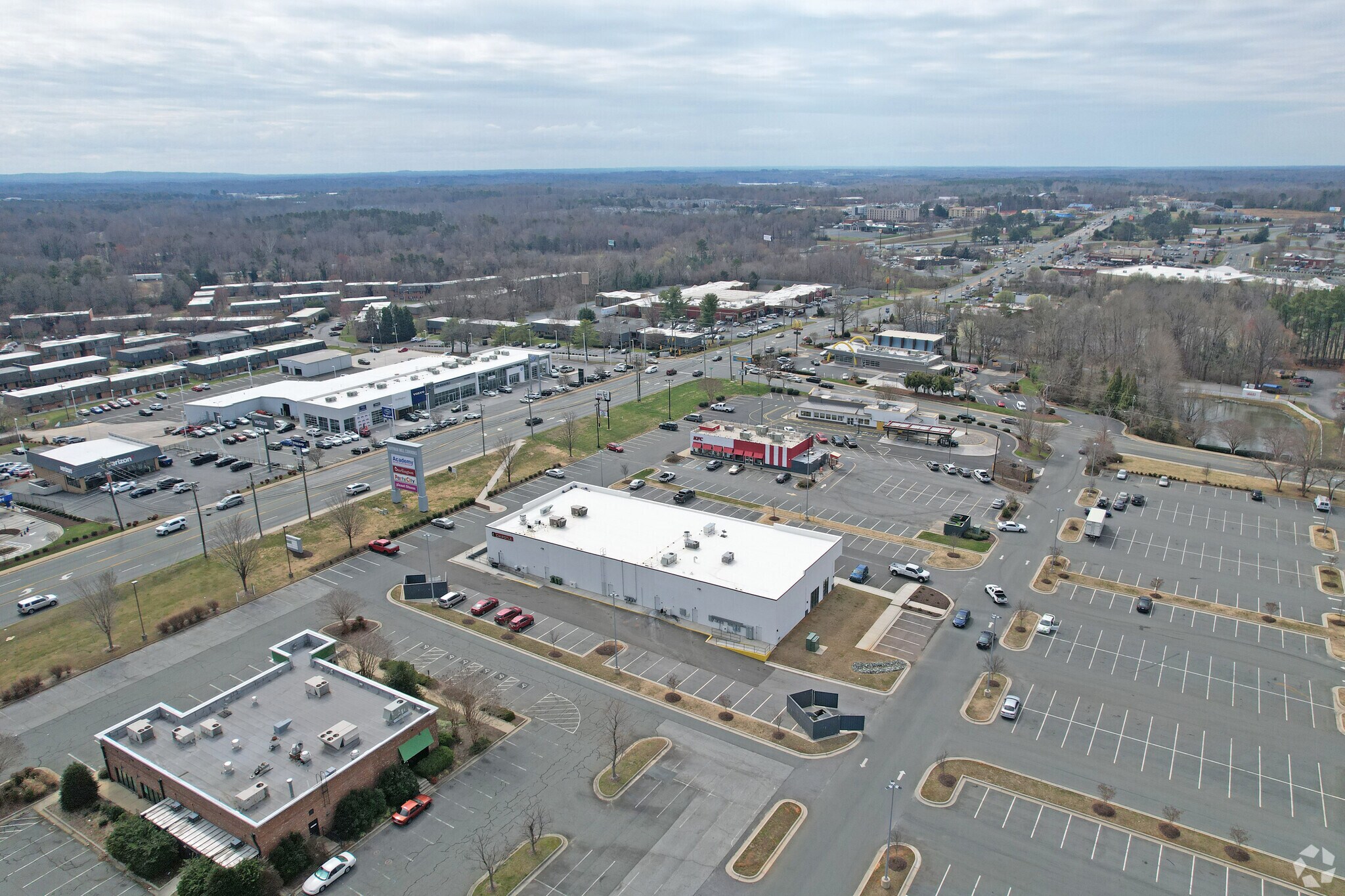 521669 Huffman Mill Rd, Burlington, NC 27215 Huffman Mill Commons