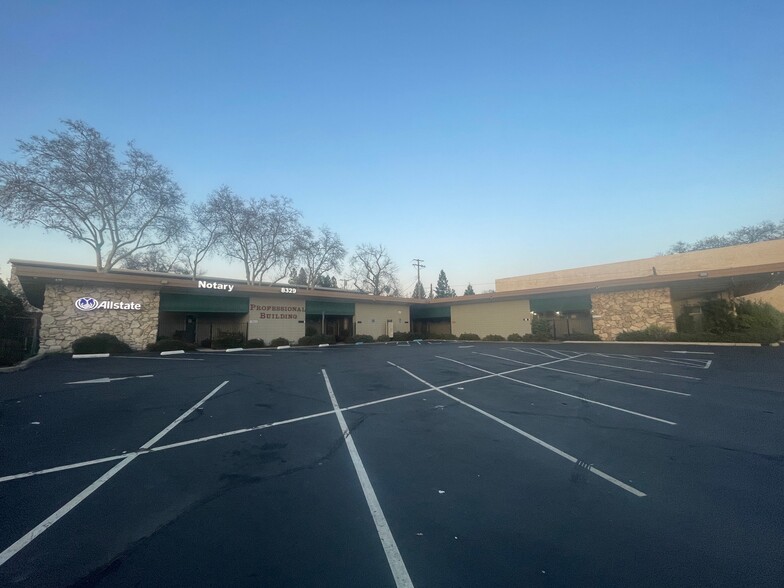 8329 Fair Oaks Blvd, Carmichael, CA for lease - Building Photo - Image 1 of 11