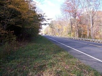 585 Oxford Rd, Oxford, CT for sale - Primary Photo - Image 1 of 1