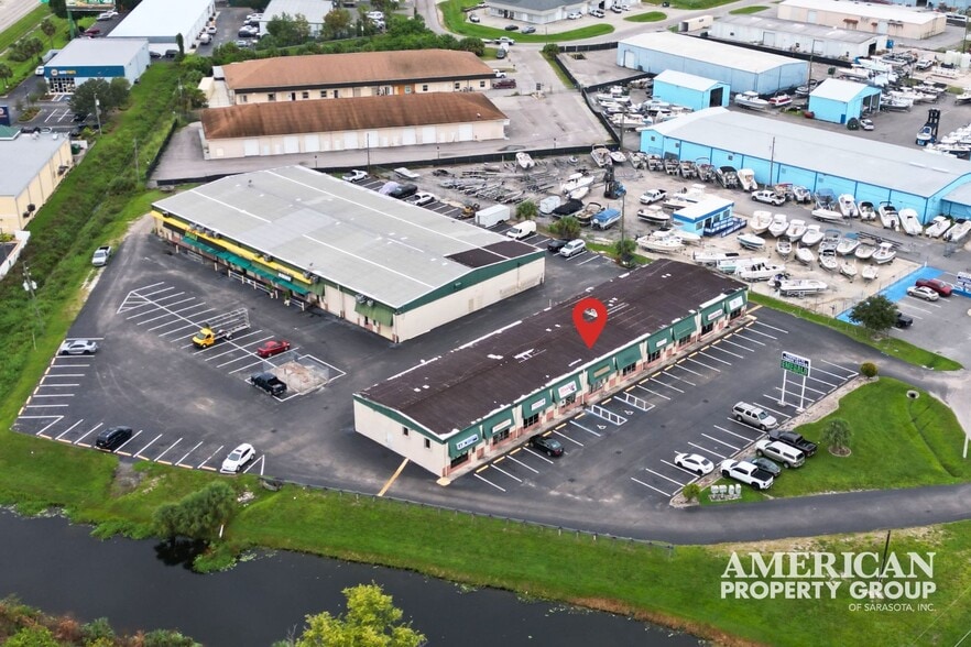 1225 Tamiami Trl, Port Charlotte, FL for lease - Building Photo - Image 3 of 7