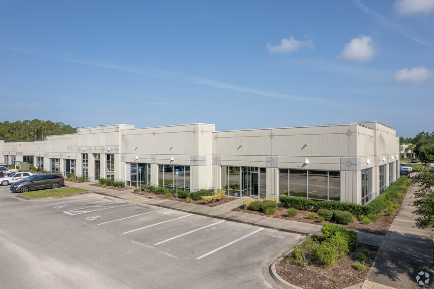 1845 Town Center Blvd, Orange Park, FL for lease - Building Photo - Image 3 of 7