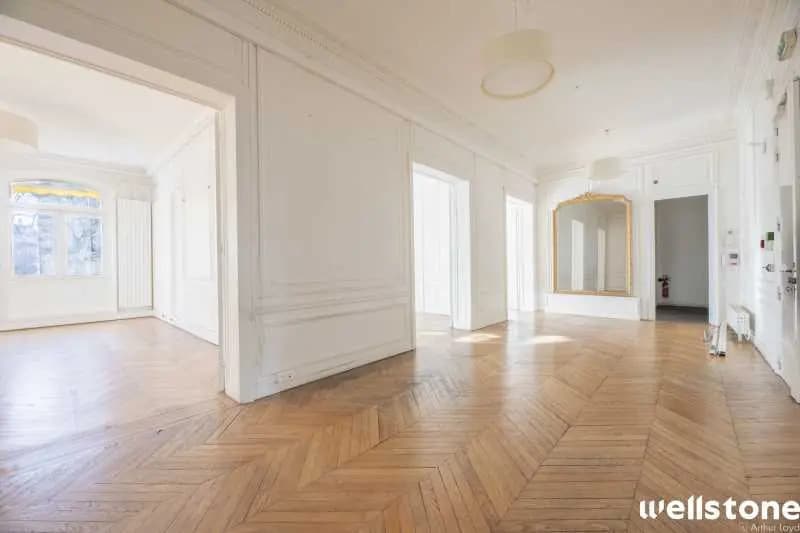 9 Rue De Chaillot, Paris for lease - Building Photo - Image 3 of 14