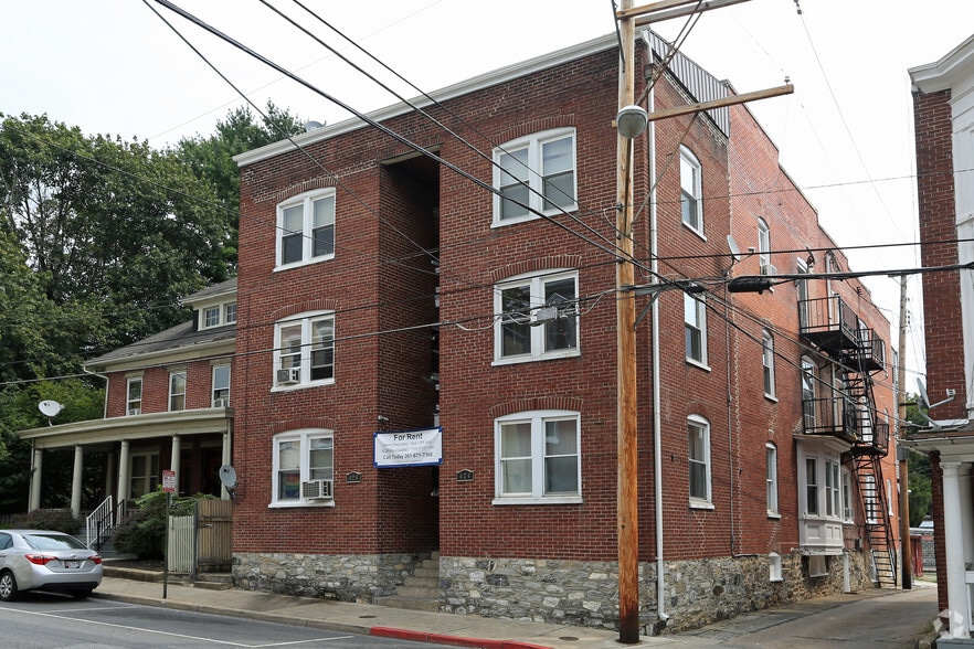 424-426 N Locust St, Hagerstown, MD for sale - Primary Photo - Image 1 of 1