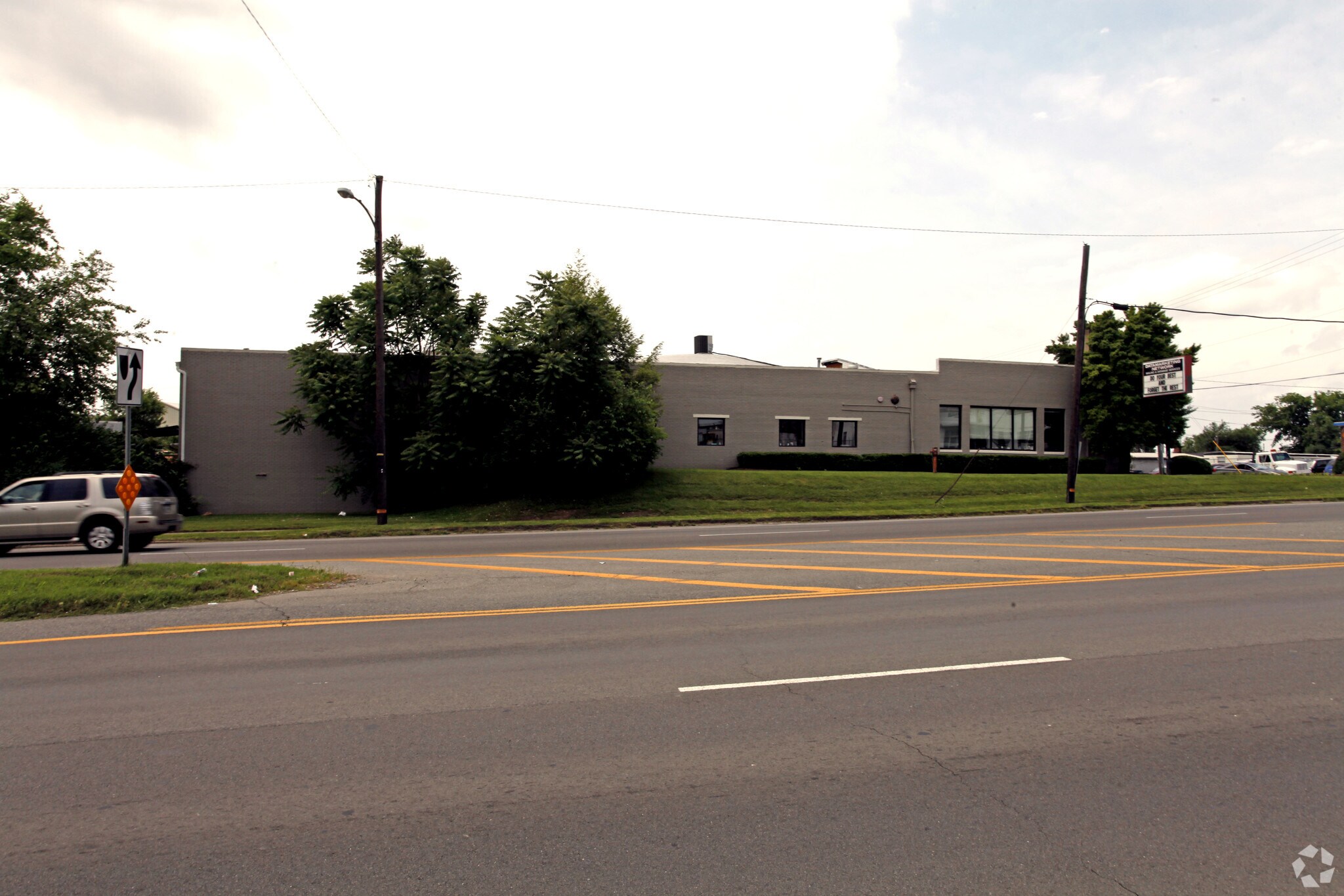 701 Murfreesboro Rd, Nashville, TN for lease Primary Photo- Image 1 of 14