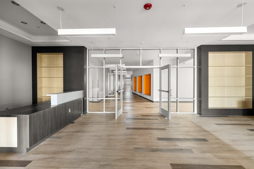 4201 Del Rey Blvd, Las Cruces, NM for sale - Interior Photo - Image 2 of 31