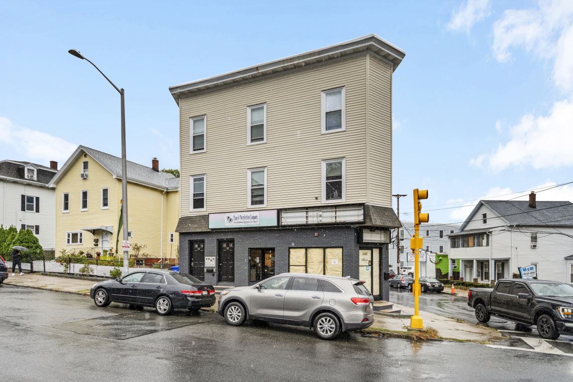 236-242 Main St, Malden, MA for sale Building Photo- Image 1 of 1